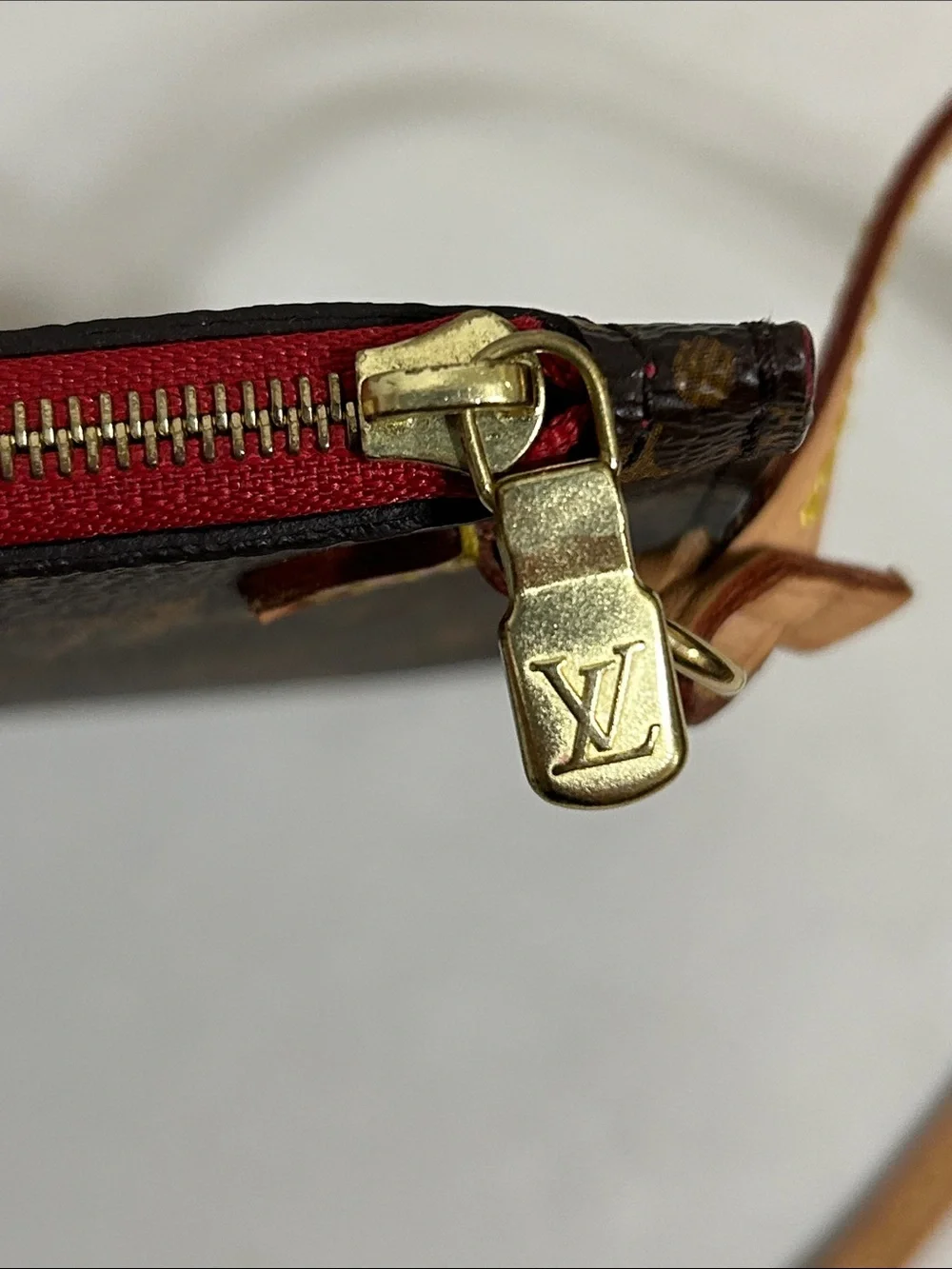 Louis Vuitton Monogram Canvas Neverfull Pochette